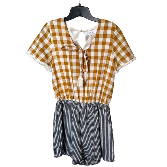 THML Mustard/White Checkered Short Sleeve Romper Gray Stripe Bottom Size Small - Picture 2 of 12